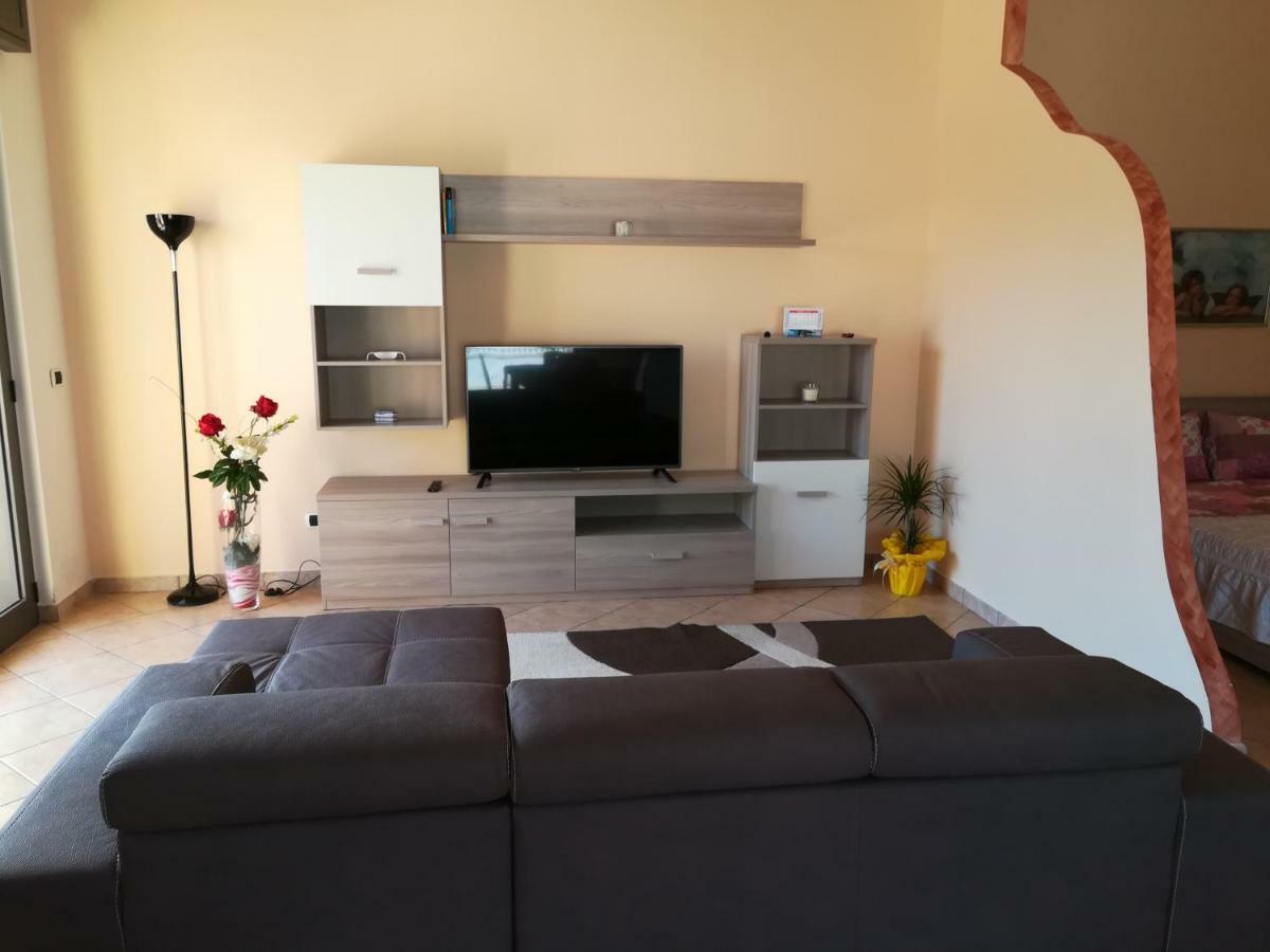 Dolce Casa Sara Villa Collemeto Ngoại thất bức ảnh