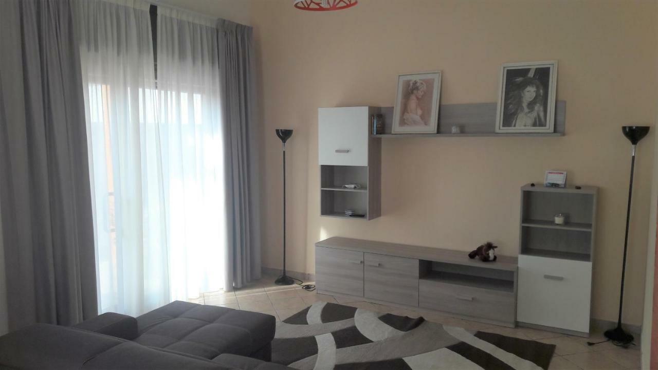 Dolce Casa Sara Villa Collemeto Ngoại thất bức ảnh